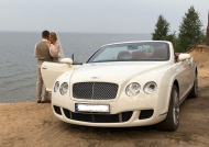 Легковое Авто Кабриолет Bentley Continental на прокат в Киеве - фото 4Аренда авто на свадьбу -  - прокат лимузинов Киев