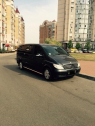 Автобус Mercedes Viano на прокат в Киеве - фото 2 - прокат лимузинов Киев