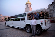 Лимузин Megga Hummer H2 на прокат в Киеве - фото 6 - прокат лимузинов Киев