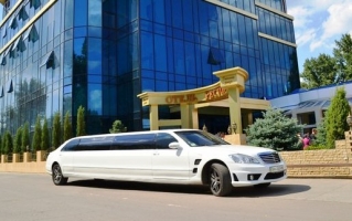 Лимузин Mercedes-Benz на прокат - фото 1